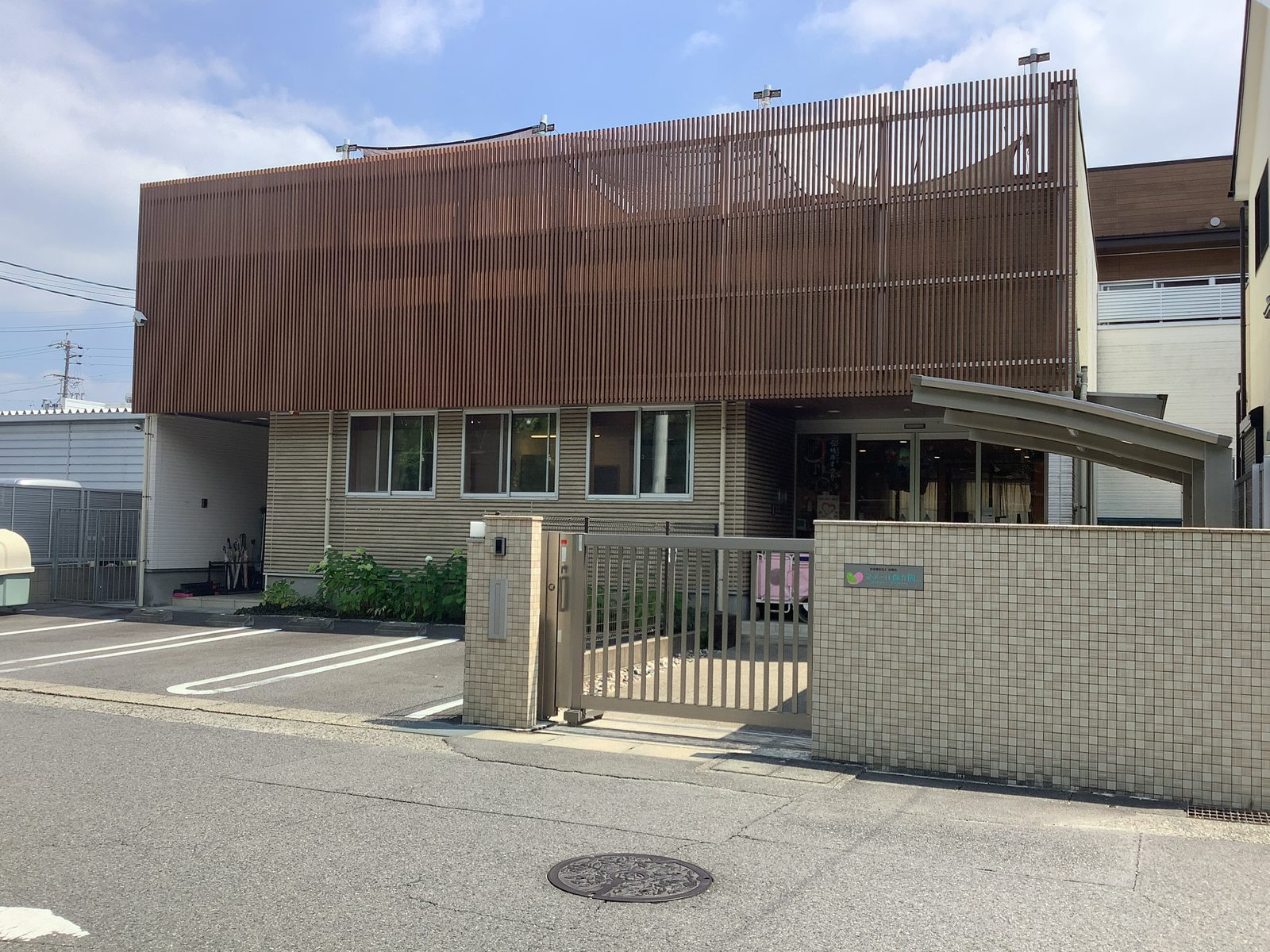 マ・メール如意申保育園の園舎